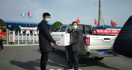 教體新區(qū)熱心捐贈口罩，萬焱建設(shè)定不負(fù)工期！